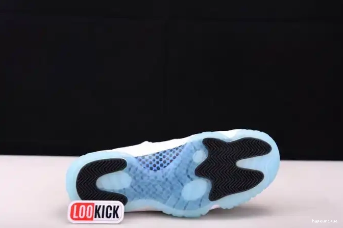 HYPE Retro Blue Jordan Legend (2014) 378037-117 11 Air 0417